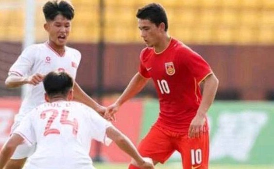 观点混战！U17国足战术安排失误VS能拿亚军教练功不可没