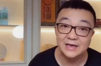 有人知道为啥董路不敢蹭周雨诺吗？