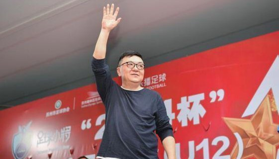 董路质疑：亚洲人适合踢足球吗？