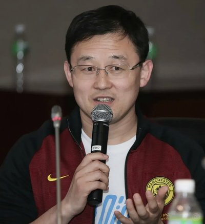 董路孙继海恩怨背后：是个人恩怨还是利益博弈？